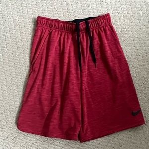 Nike Red Shorts Size Mens Small w/Pockets